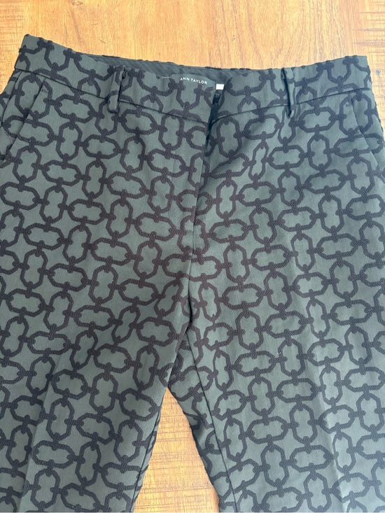 Ann Taylor Pants - Ann Taylor Sophia Black Velvet Patterned Pants 8